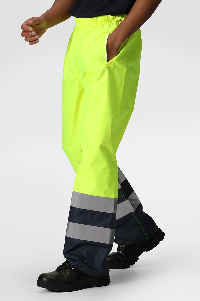HI VIS PROFESSZIONÁLIS VÉDŐNADRÁG